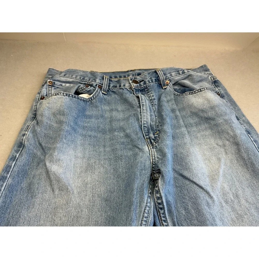 Levis preowned these